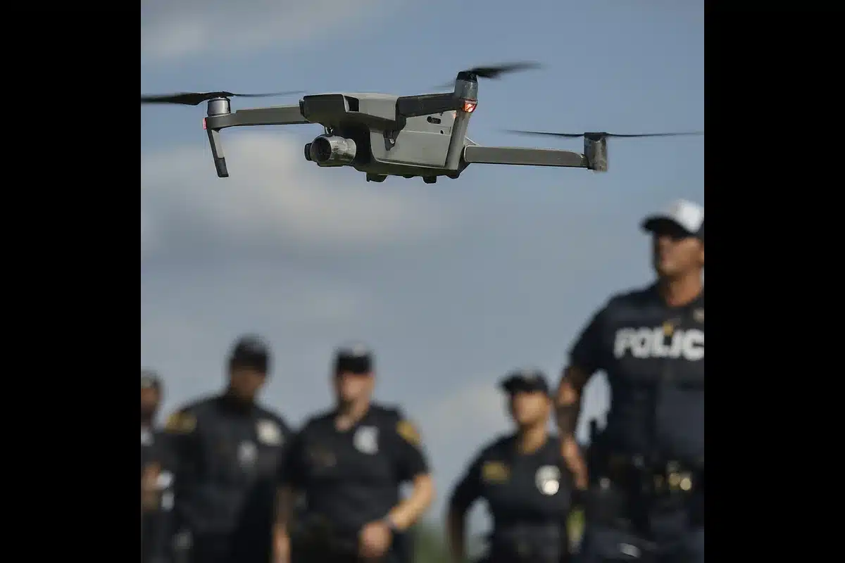Explore the top-rated law enforcement drones in 2024.